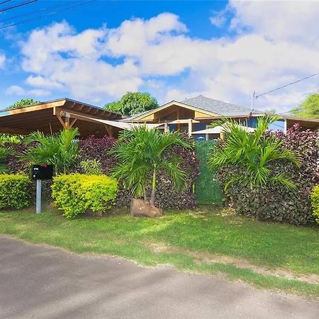 Charming Country Cottage Just A Few Steps From The Beach! Waianae Exterior photo